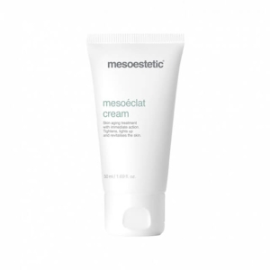 Global antiaging cream of immediate action for after treatment with mesoéclat. Its use combats the dull skin look and enhances its natural radiance.