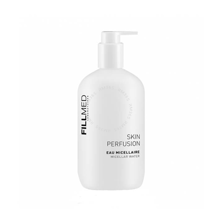 Ideal for sensitive skin, this micellar water removes make up from face, eyes and lips leaving the skin perfectly cleansed and refreshed with instant cooling effect.
